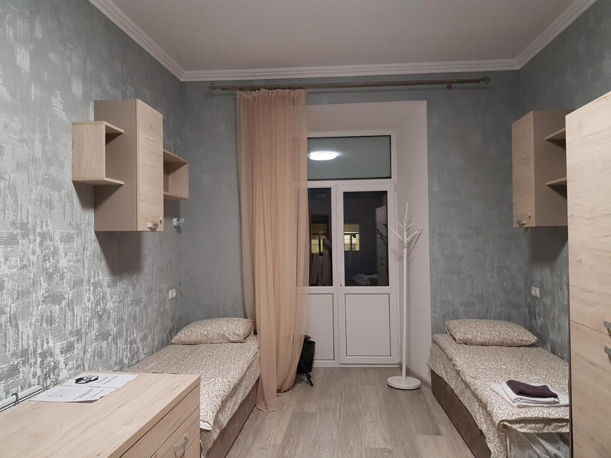 Hostel "Гном & Gnome" Λβιβ Εξωτερικό φωτογραφία